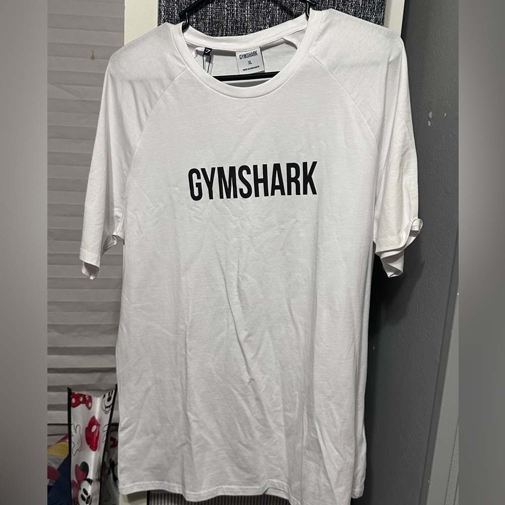 Men’s Gymshark shirt